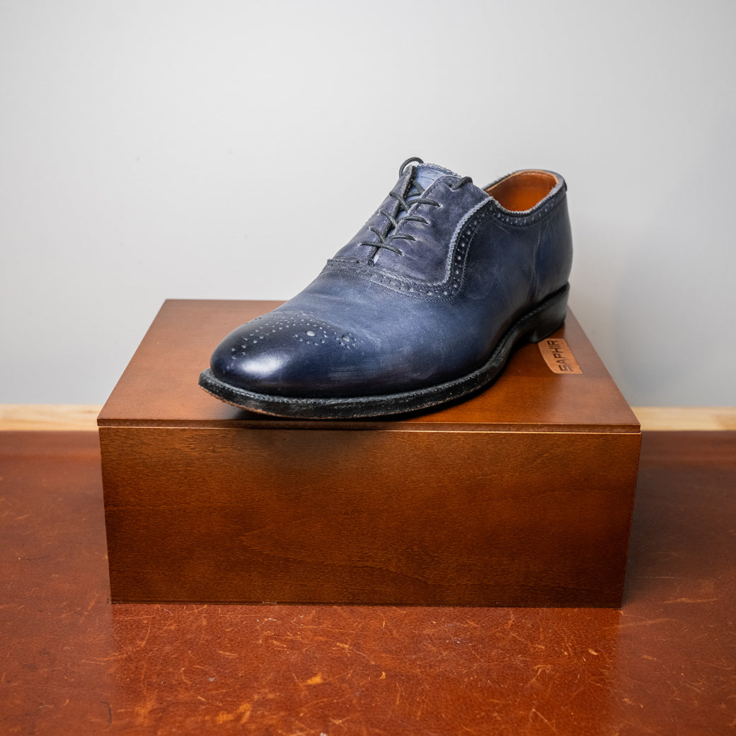 Allen Edmonds Cornwallis Wingtip Oxford — Navy Blue — Size 9.0D